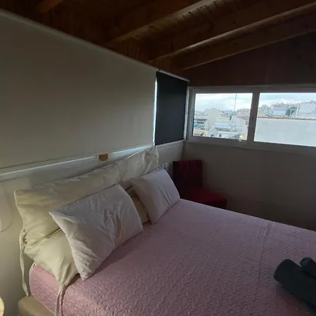 Center Vintage Maisonete Apartment